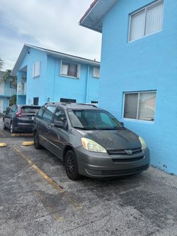 2005 Toyota Sienna