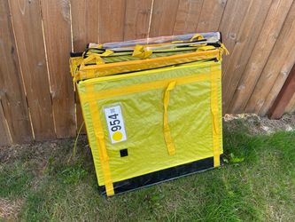 Large zippered boxes