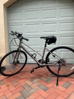 Trek FX 1 Hybrid Bike