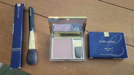 Estee Lauder Pure Color Blush And Extra Brush Long Handle NEW