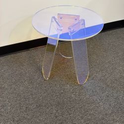 18” Round Acrylic Tables (4ea)