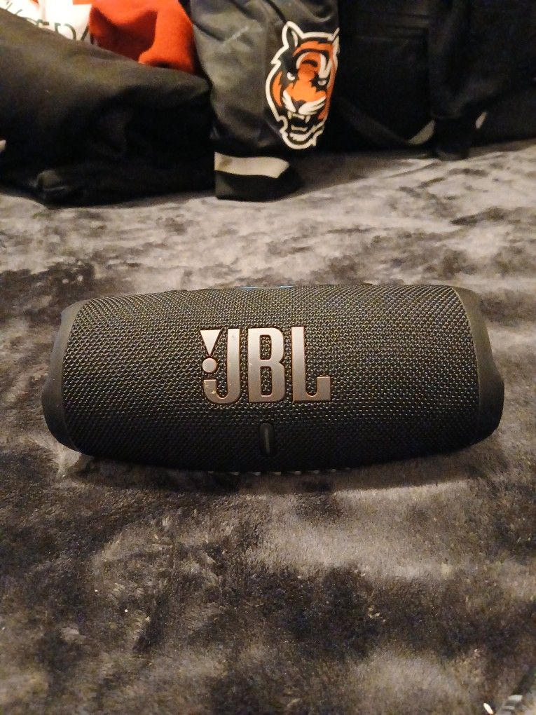 Jbl Charge5 Retail $299