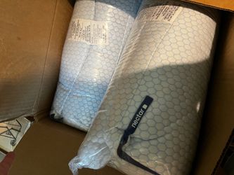 2 BRAND NEW QUEEN SIZE NECTAR PILLOWS