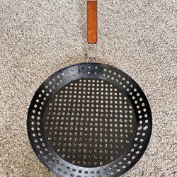 BBQ Grilling Skillet 
