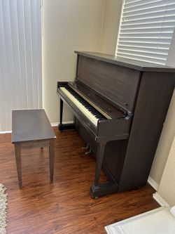 Starr Upright Piano