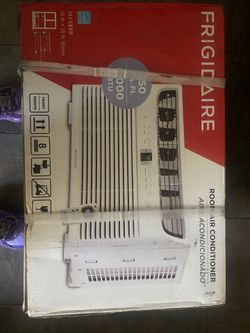 Frigidaire AC unit 6,000 BTU