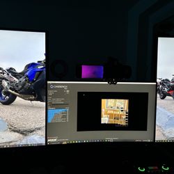 Triple Gaming Monitors 