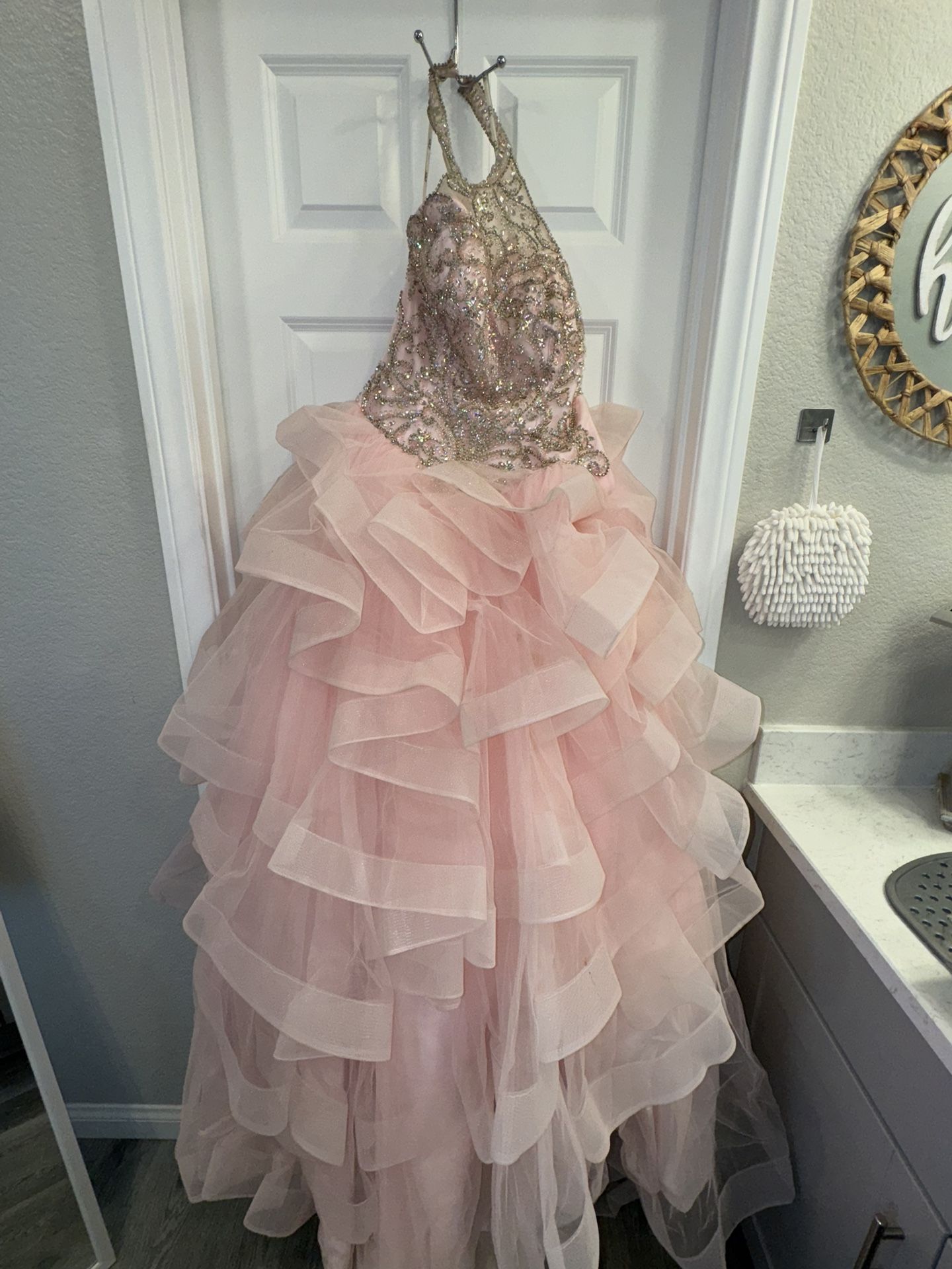 Princess Like Elegant Dress- Sz Small