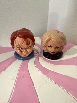 CHUCKY & TIFFANY SALT N PEPPER SHAKERS