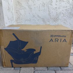New! Uppababy aria