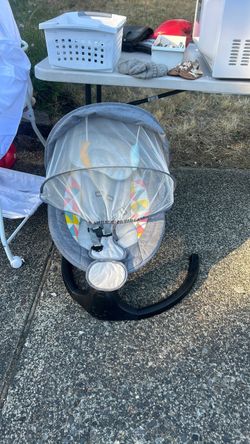 Baby swing