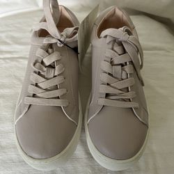 Women’s Light Pink Sneakers NEW W/tag