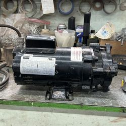 Sprinkler pump/pond aerator