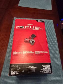Milwaukee 3" compact cut off tool M12