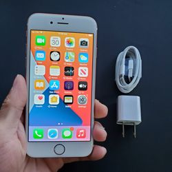 iPhone 6s - UNLOCKED - Like New  