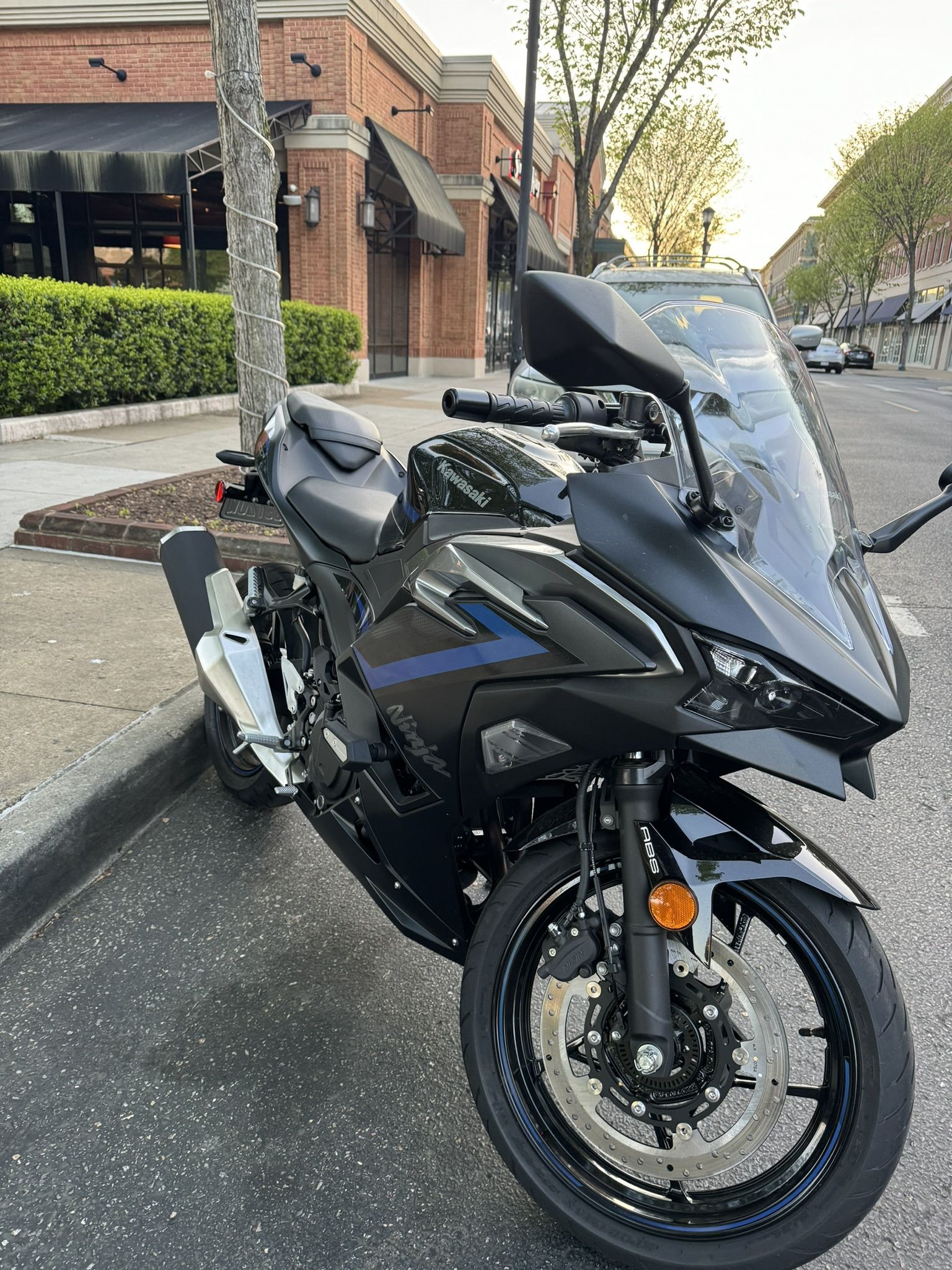 2025 Kawasaki Ninja 500