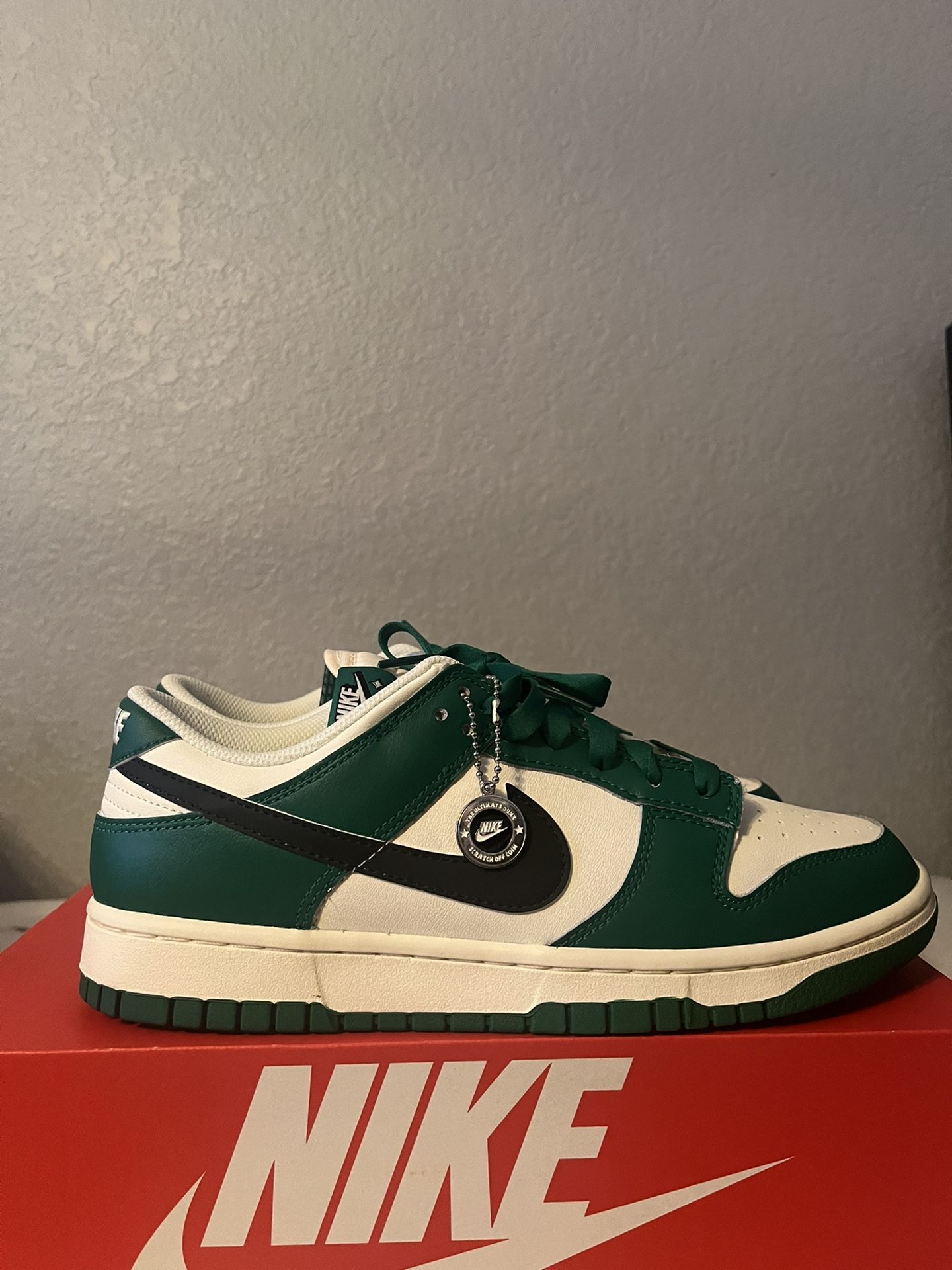 Dunks for Sale in Arlington, TX - OfferUp