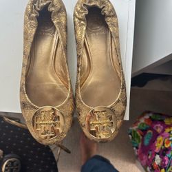 Gold Tory Burch Flats Size 6