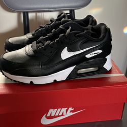 Nike air max 90 (Black-white) 3Y