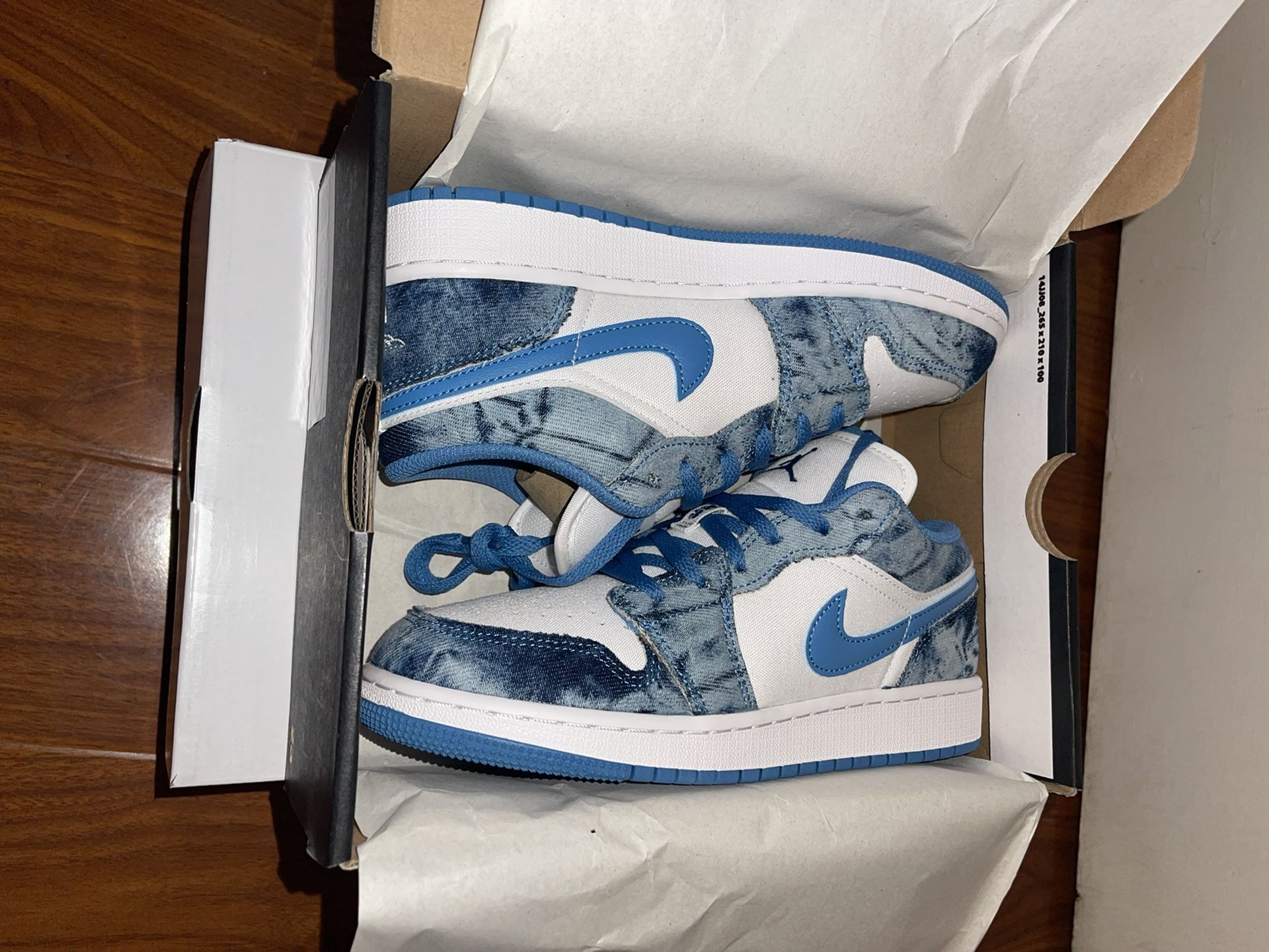 Nike Air Jordan 1 Low Washed Denim Blue