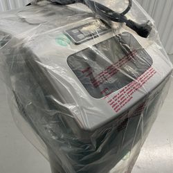 Frigidaire 40lbs. Countertop Clear Square Ice Maker Stainless Steel