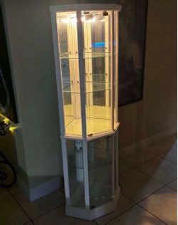Hexagonal Glass Display Cabinet With Light & Mirrored-Back 70”H