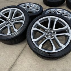 2019 Ford Mustang 20” OEM Hyper Silver Wheels w/ Goodyear Eagle F1 Tires – Only 3,000 Miles