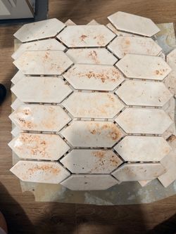 Backsplash and Tiles