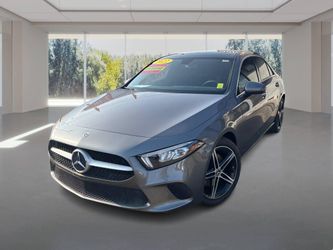 2022 Mercedes-Benz A 220