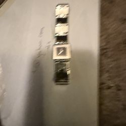 Cap Devante Chandelier Gucci 600 L Women’s Watch