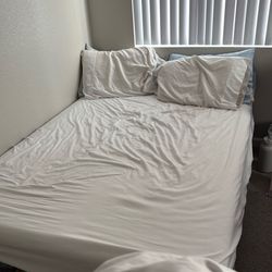 Full Size Mattress 