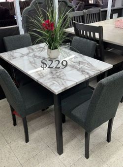 Beautiful 5-Pc Dining Table Set With Gray Wool Upholstery 