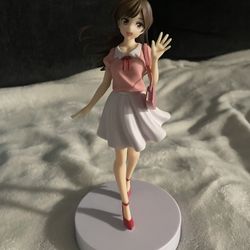 Two Small Desk Figure