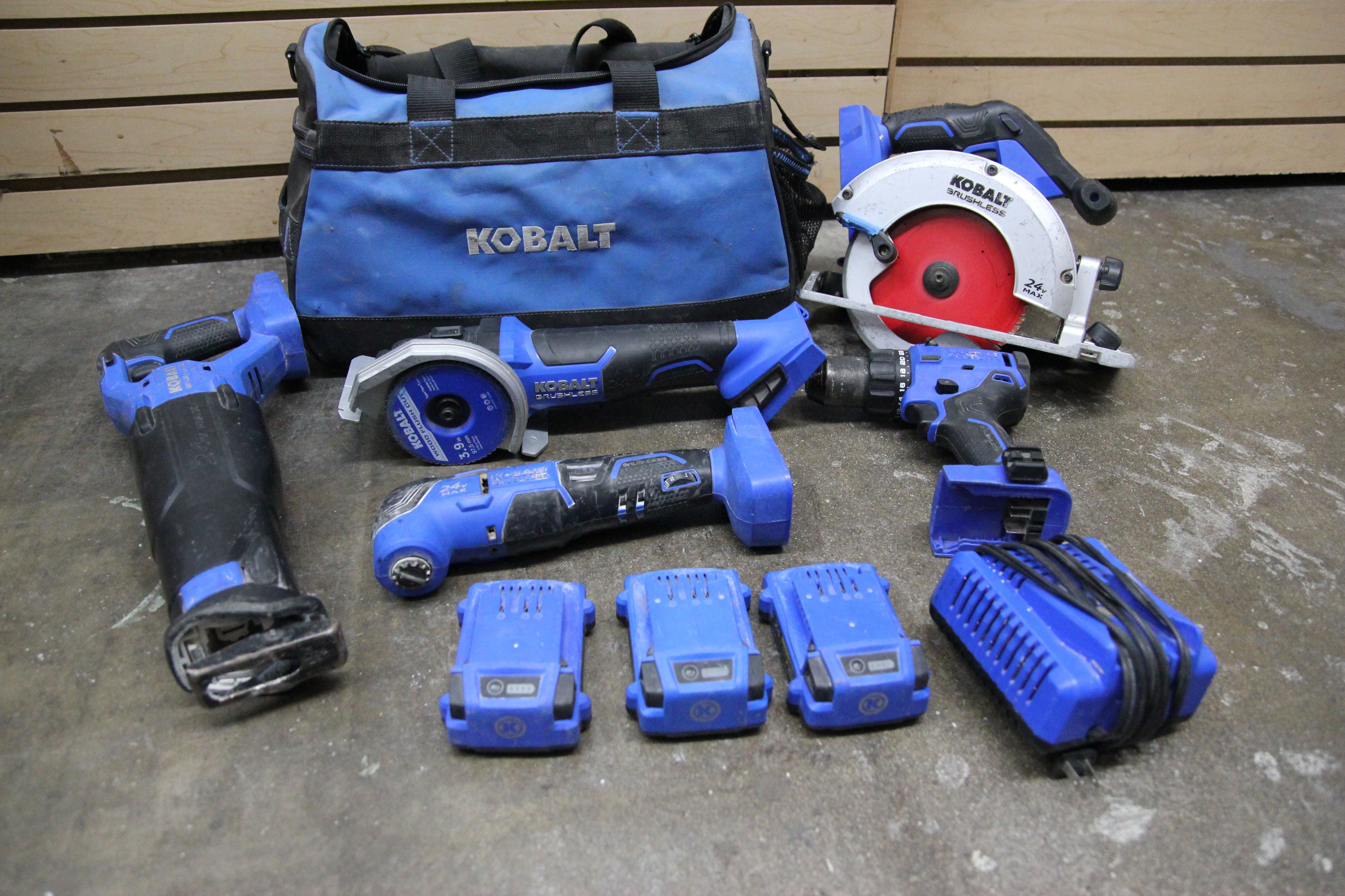 Kobalt 5pc Combo set with Batteries & Charger (Tested/Working)