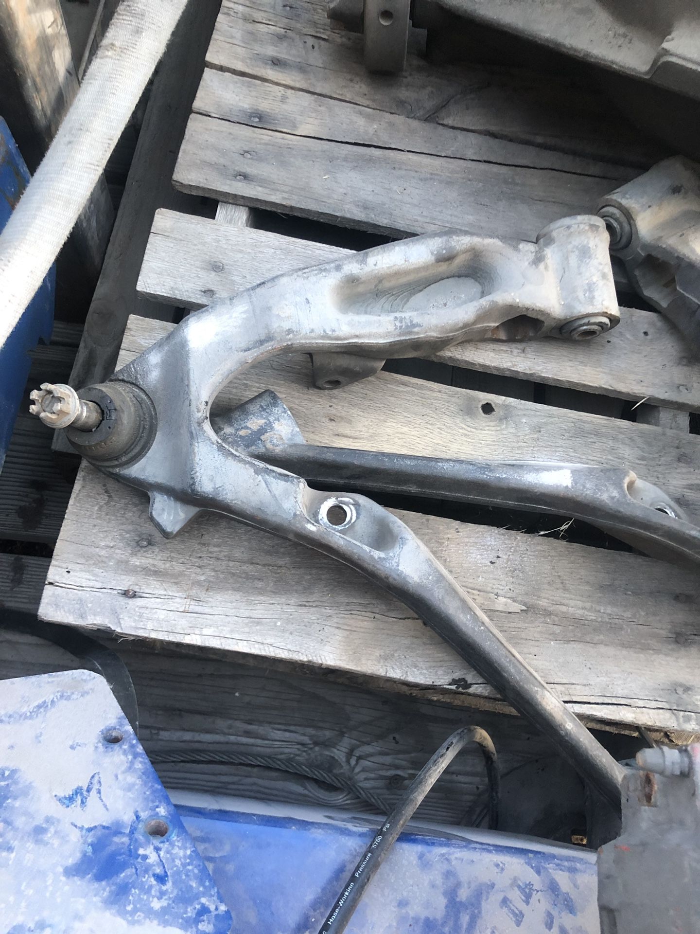 Chevy 2006 duramax suspension parts rear axel leaf springs control arms