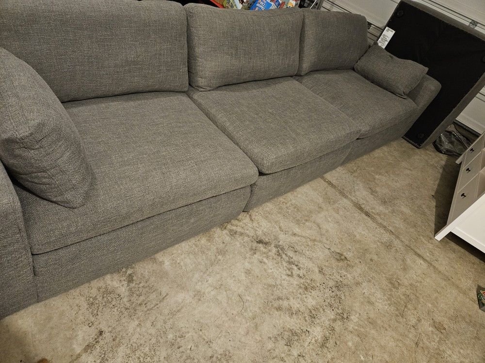 Modular Sectional With Ottoman