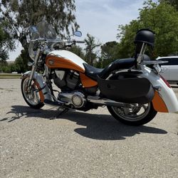 2007 Victory Kingpin