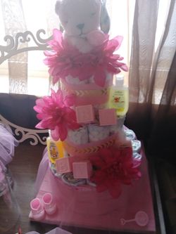 Se asen areglos y decoraciones para cualkier evento