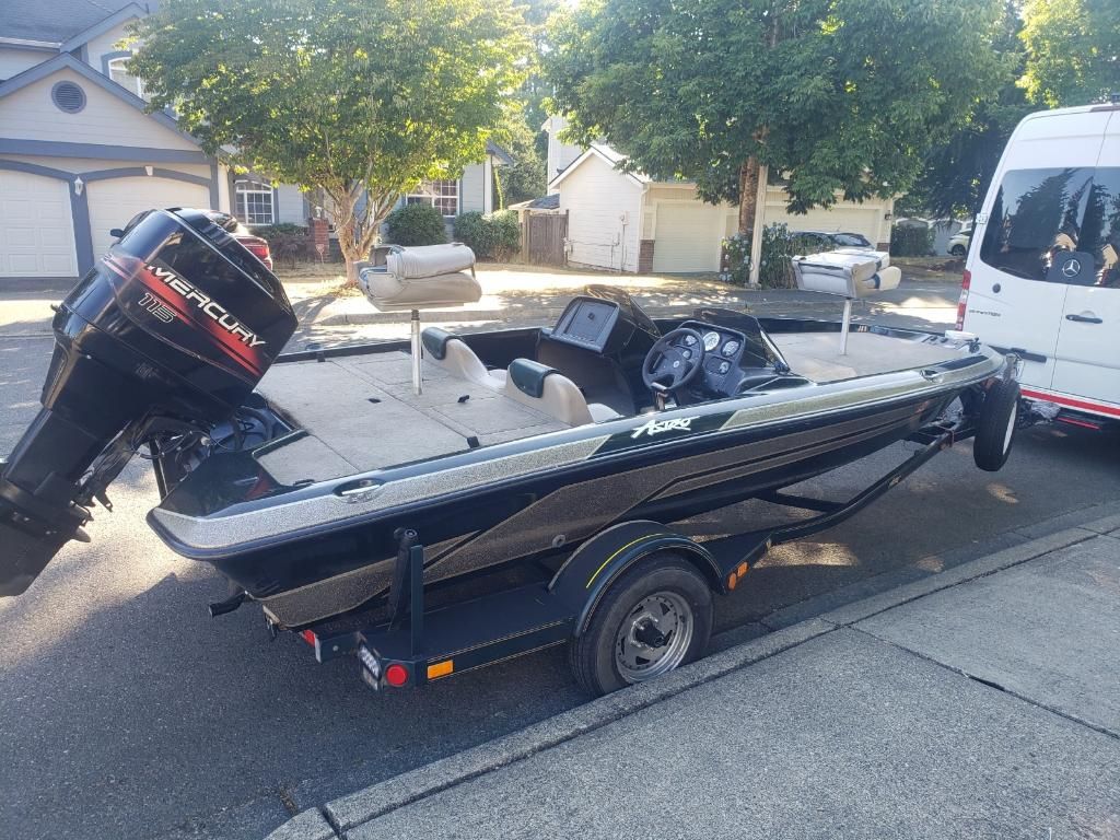 Bass Boat