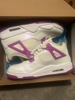 Jordan 4 size 7 1/2