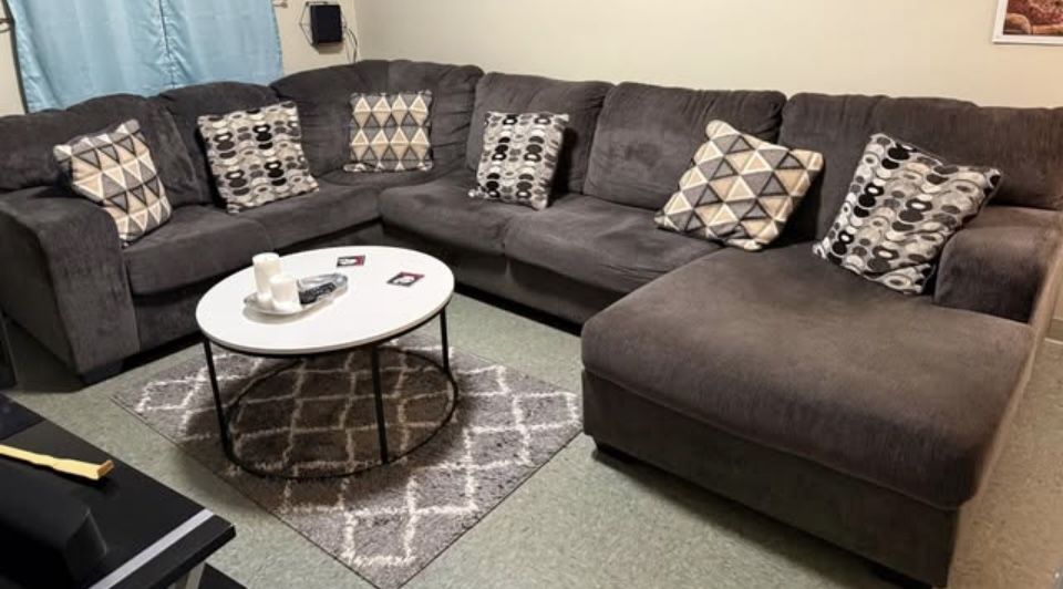 3-Piece Sectional with Chaise.