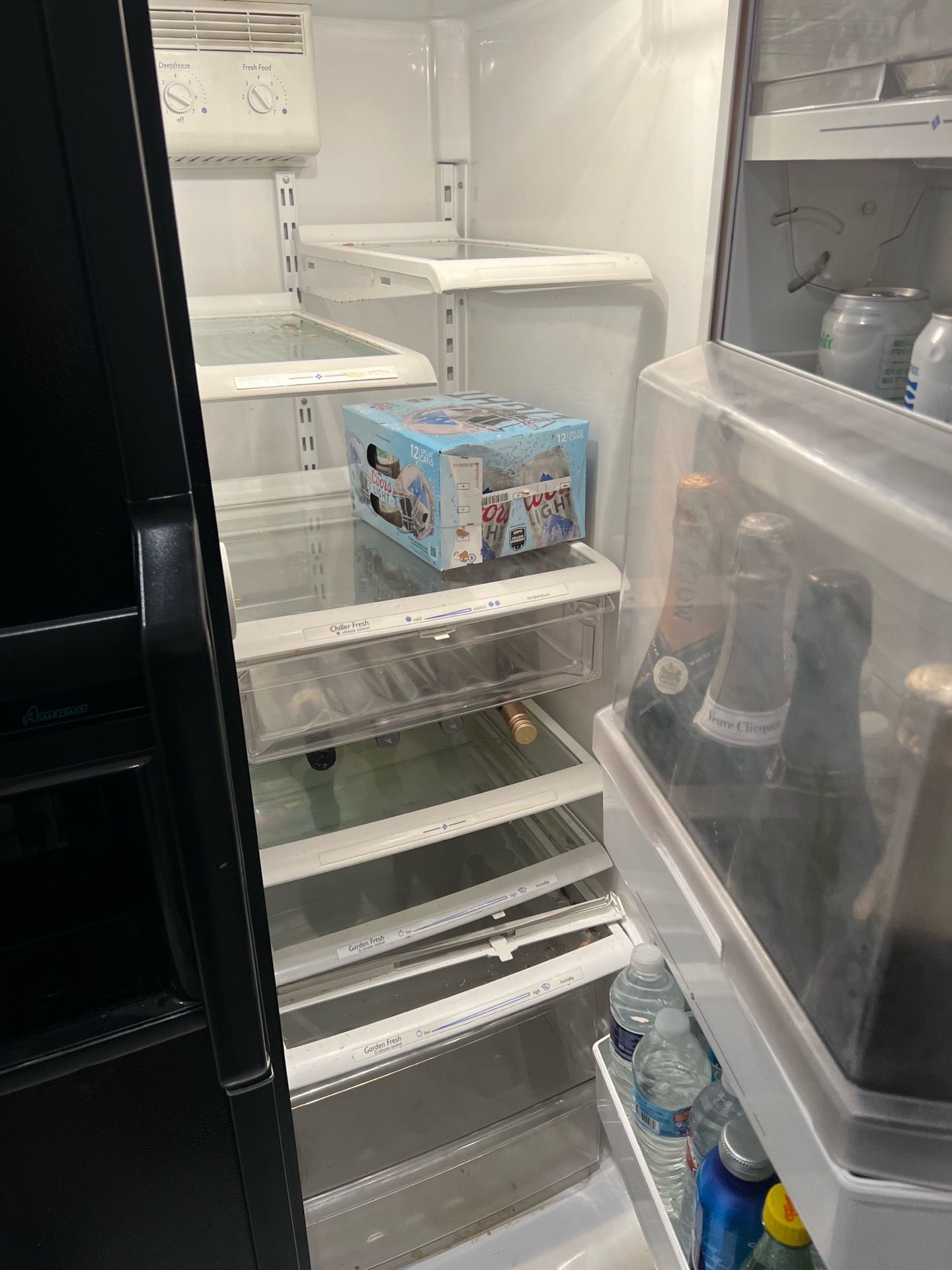 Refrigerator/ Freezer