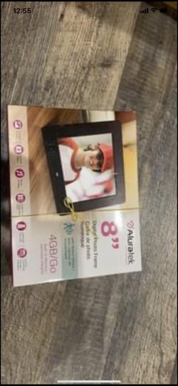 8” Digital Photo Frame