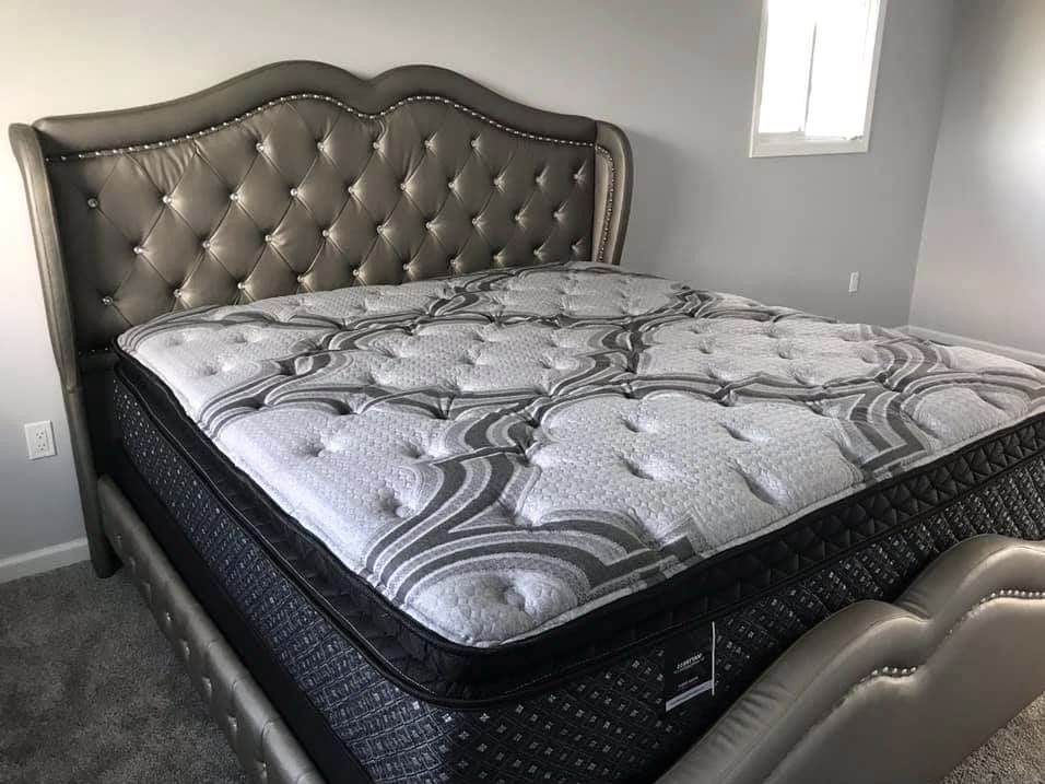 Mattress Sale!! ❤️