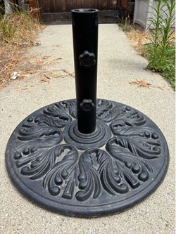 Pretty Black Umbrella Stand