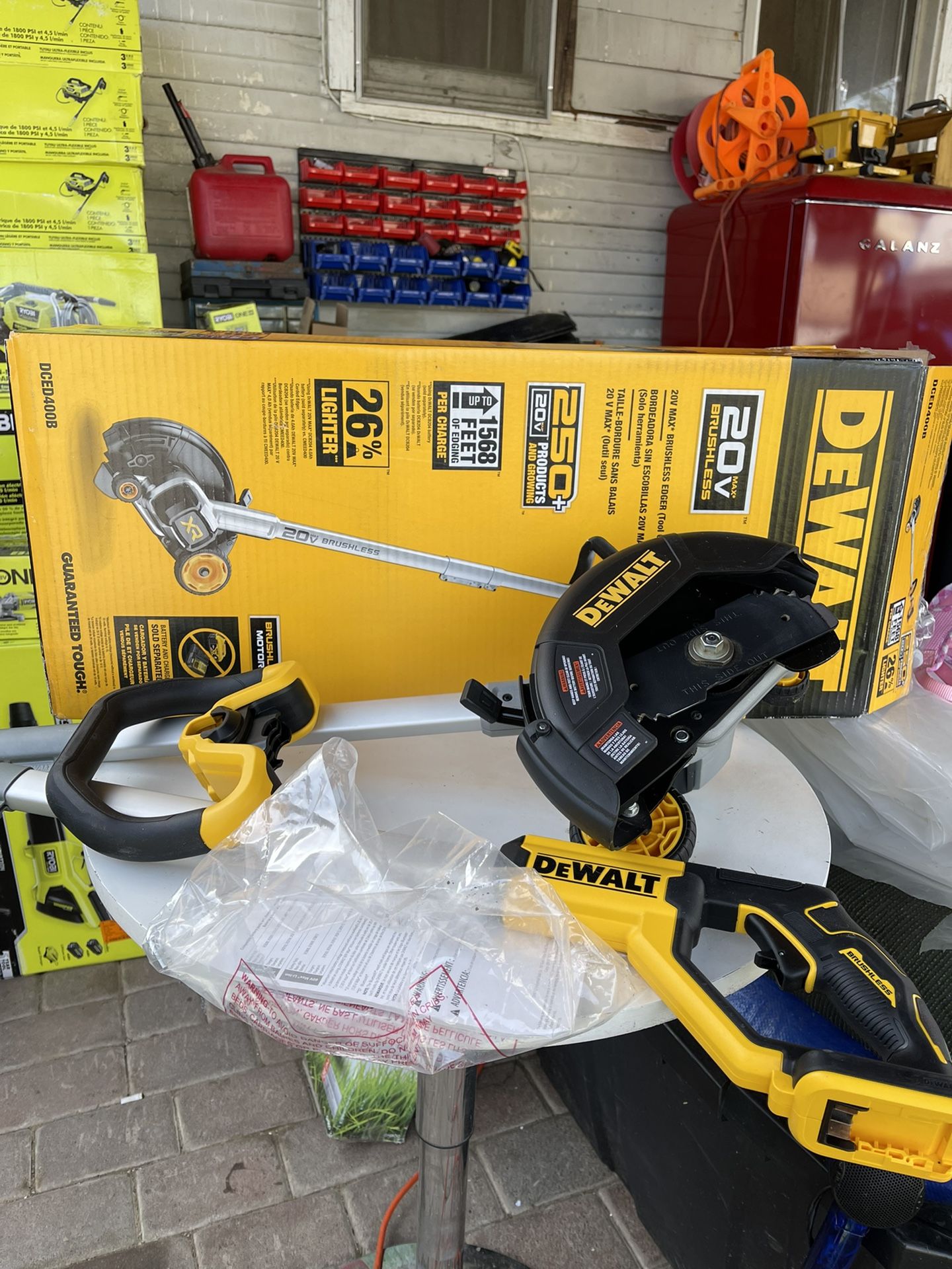 DEWALT 20V Cordless Battery Powered Lawn Edger Tool Only for Sale in La Habra Heights CA OfferUp