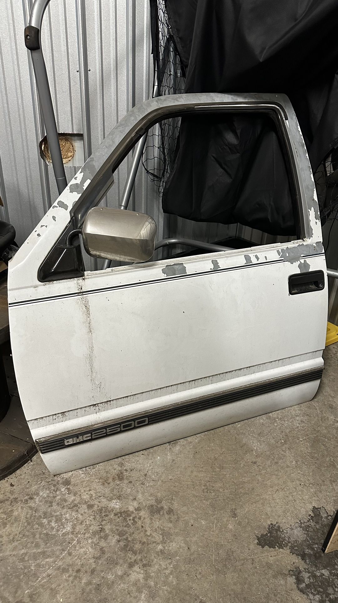 1990s OBS Chevy/GMC Driver’s Door