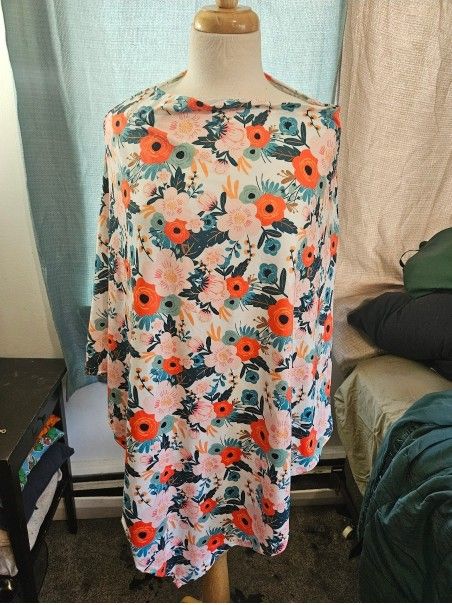 Light Weight Foral Nursing Cover