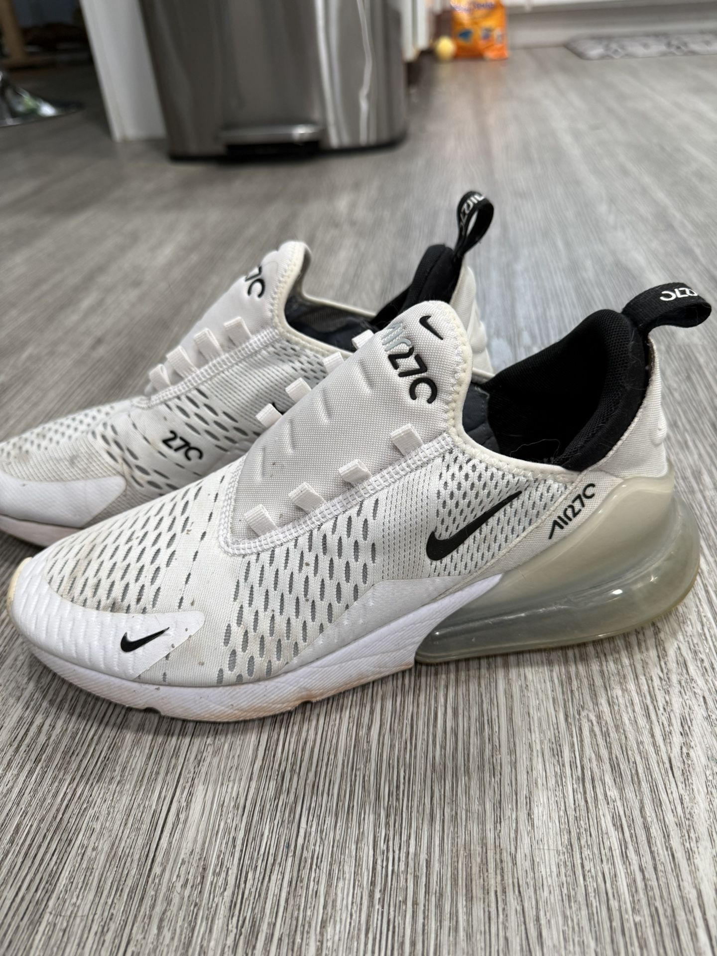 Nike Air Max 270