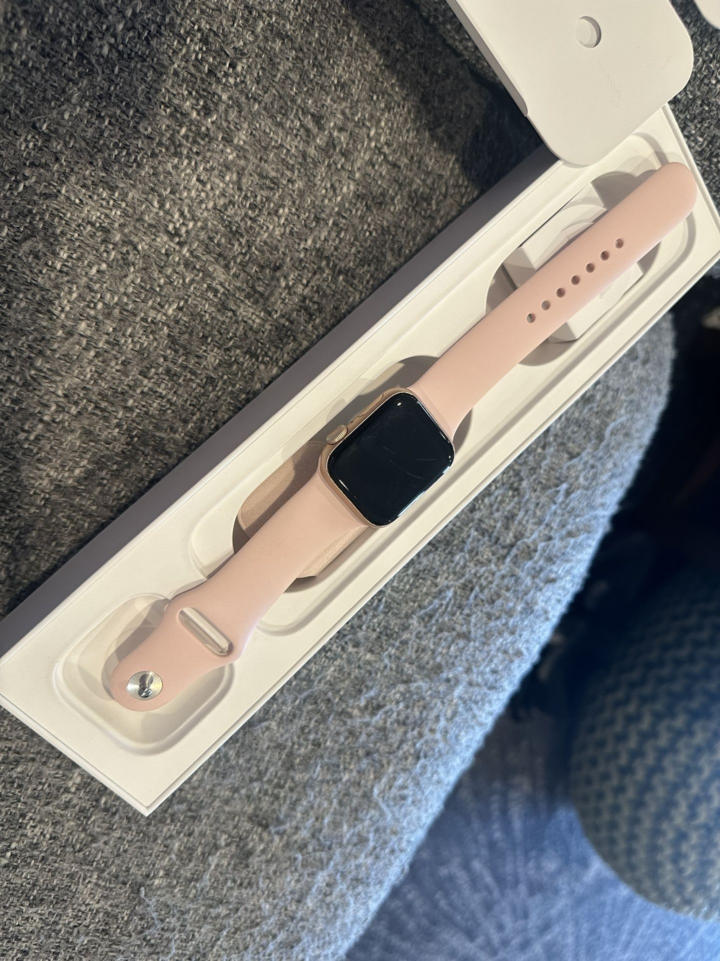 Apple Watch Series 5 40mm